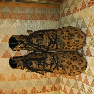 Leopard print faux suede booties. Size 9